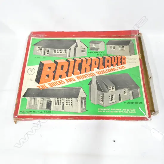 BOXED BRICKPLAYER - BRICKS & MORTAR BUILDING KIT - PART SET - BOX DAMAGED.